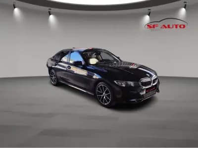 Vendo BMW 318 2021 - 31990 EUR, 85331 km - AUTO.MOTO.pt