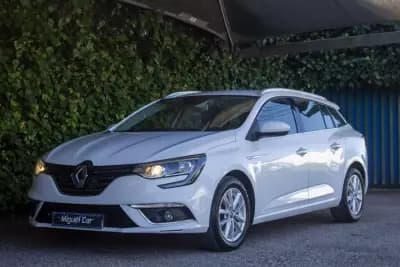 Vendo Renault Mégane Sport Tourer 2017 - 9900 EUR, 263300 km - AUTO.MOTO.pt