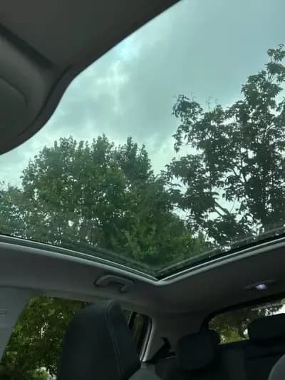 Vendo Peugeot 308 2015 - 8900 EUR, 210000 km - AUTO.MOTO.pt