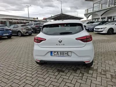 Sell Renault Clio 2020 - 13250 EUR, 54500 km - AUTO.MOTO.pt
