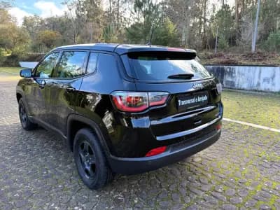 Sell Jeep Compass 2018 - 16900 EUR, 131000 km - AUTO.MOTO.pt
