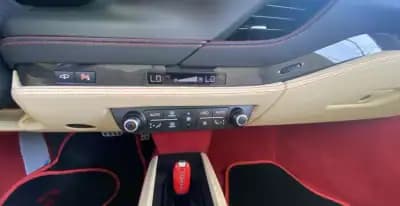 Sell Ferrari F8 Tributo 2022 - 425600 EUR, 4336 km - AUTO.MOTO.pt