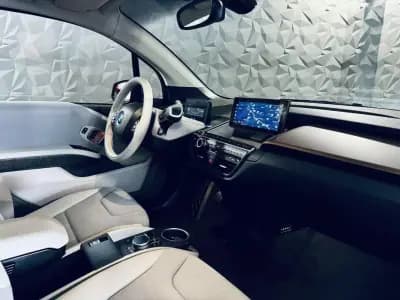 Vendo BMW i3 2022 - 31990 EUR, 7375 km - AUTO.MOTO.pt