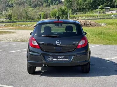 Vendo Opel Corsa 2014 - 10750 EUR, 180180 km - AUTO.MOTO.pt
