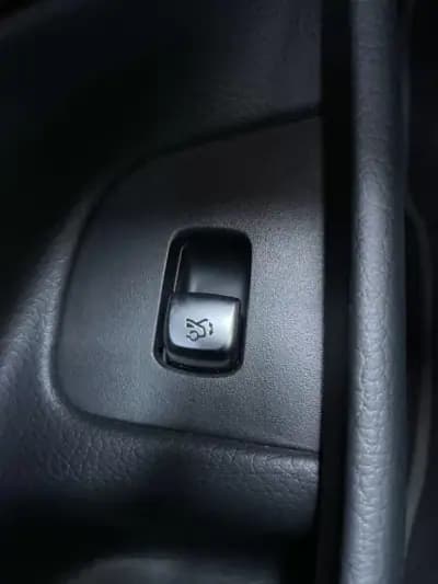 Vendo Mercedes-Benz CLE 200 2019 - 45500 EUR, 62253 km - AUTO.MOTO.pt