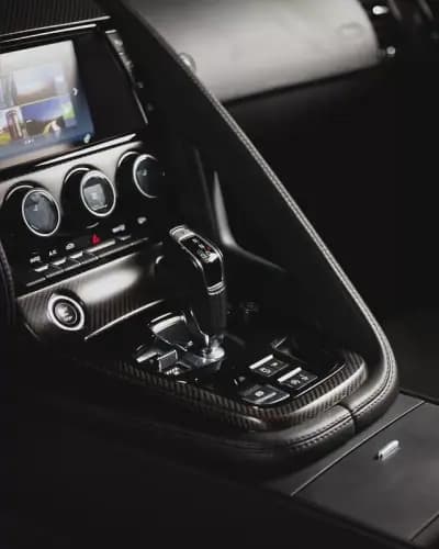 Vendo Jaguar F-Type 2018 - 45950 EUR, 78000 km - AUTO.MOTO.pt