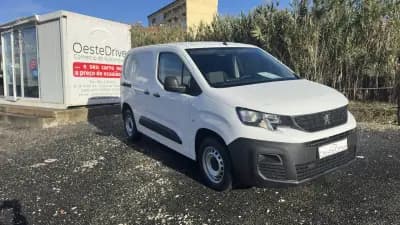 Vendo Peugeot Partner 2019 - 12490 EUR, 144000 km - AUTO.MOTO.pt