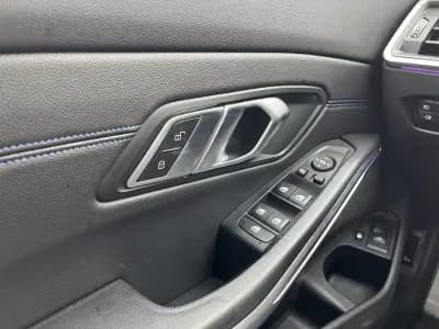 Vendo BMW 320 2021 - 25950 EUR, 229000 km - AUTO.MOTO.pt