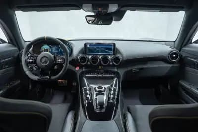 Sell Mercedes-Benz AMG GT 2020 - 279950 EUR, 12000 km - AUTO.MOTO.pt