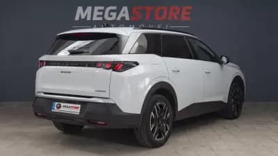 Vendo Peugeot 5008 2025 - 33900 EUR, 25000 km - AUTO.MOTO.pt