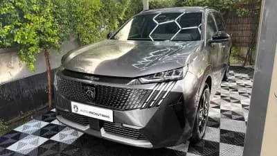 Sell Peugeot 5008 2025 - 31500 EUR, 8614 km - AUTO.MOTO.pt
