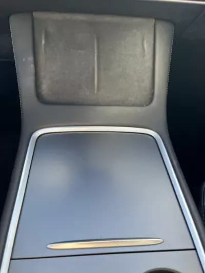 Vendo Tesla Model 3 2021 - 26900 EUR, 79000 km - AUTO.MOTO.pt