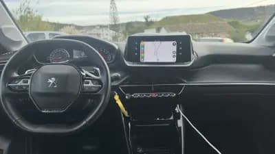 Sell Peugeot 208 2023 - 18800 EUR, 57000 km - AUTO.MOTO.pt