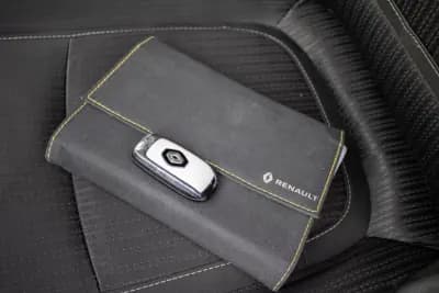 Sell Renault Mégane Sport Tourer 2019 - 10780 EUR, 224000 km - AUTO.MOTO.pt