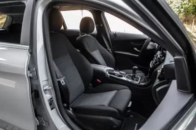 Sell Mercedes-Benz C 180 2020 - 20900 EUR, 212147 km - AUTO.MOTO.pt