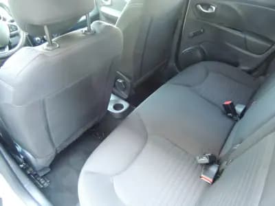 Sell Renault Clio Sport Tourer 2018 - 11950 EUR, 135500 km - AUTO.MOTO.pt