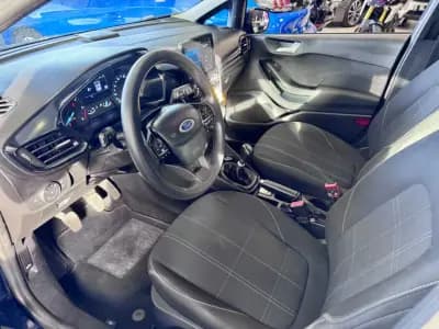 Vendo Ford Fiesta 2019 - 9990 EUR, 168000 km - AUTO.MOTO.pt