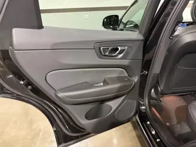 Sell Volvo XC 60 2024 - 59900 EUR, 11000 km - AUTO.MOTO.pt