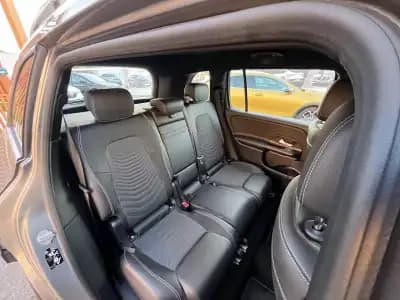 Sell Mercedes-Benz GLB 200 2021 - 28450 EUR, 180000 km - AUTO.MOTO.pt