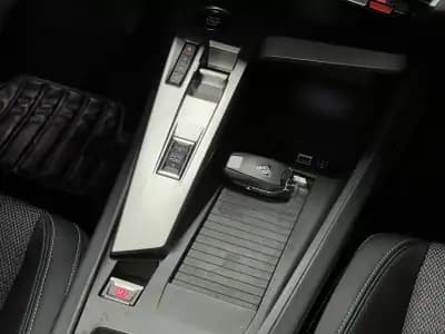 Sell Peugeot 308 SW 2023 - 22990 EUR, 99000 km - AUTO.MOTO.pt