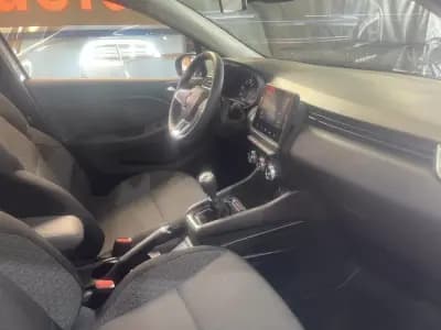 Vendo Renault Clio 2022 - 17899 EUR, 38000 km - AUTO.MOTO.pt