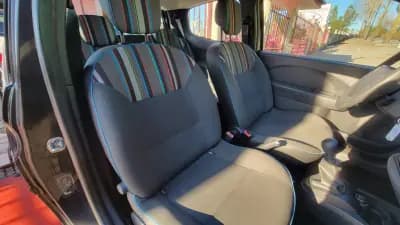 Vendo Renault Twingo 2014 - 4890 EUR, 112000 km - AUTO.MOTO.pt