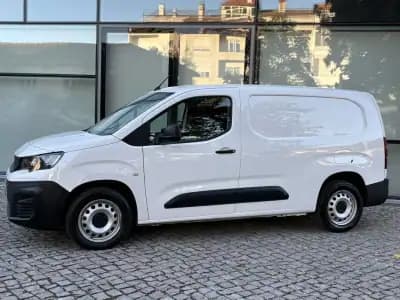 Sell Peugeot Partner 2020 - 12500 EUR, 156592 km - AUTO.MOTO.pt