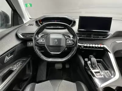 Sell Peugeot 5008 2021 - 24800 EUR, 142000 km - AUTO.MOTO.pt