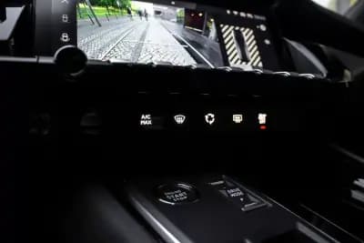 Vendo Peugeot 508 SW 2024 - 29750 EUR, 31133 km - AUTO.MOTO.pt