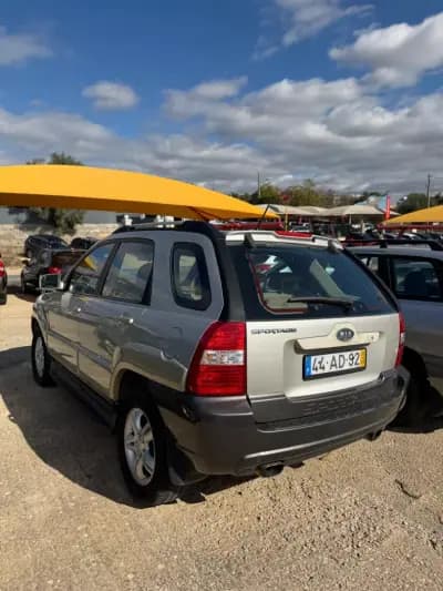 Vendo Kia Sportage 2005 - 8900 EUR, 361540 km - AUTO.MOTO.pt