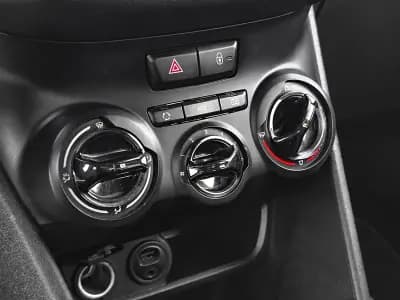 Sell Peugeot 207 1.4 HDI PACK CLIM 2015 - 7450 EUR, 164000 km - AUTO.MOTO.pt