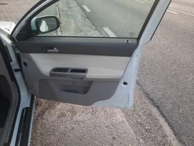 Sell Volvo V50 2009 - 6900 EUR, 276300 km - AUTO.MOTO.pt