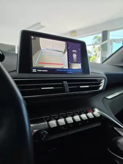 Vendo Peugeot 3008 2019 - 18640 EUR, 104863 km - AUTO.MOTO.pt