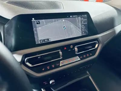 Vendo BMW 330 2020 - 32990 EUR, 101671 km - AUTO.MOTO.pt