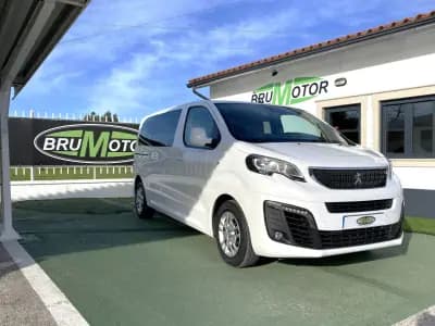 Vendo Peugeot Traveller 2018 - 28990 EUR, 151058 km - AUTO.MOTO.pt