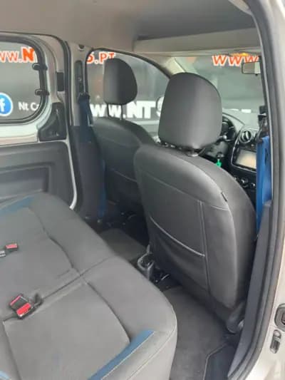 Sell Dacia Dokker 2015 - 12900 EUR, 223800 km - AUTO.MOTO.pt