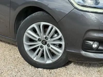 Vendo Citroën C4 2017 - 10900 EUR, 117000 km - AUTO.MOTO.pt