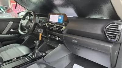 Vendo Citroën C4 2023 - 17950 EUR, 21950 km - AUTO.MOTO.pt