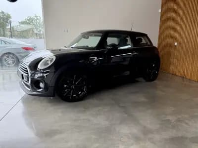 Vendo MINI One 2016 - 12999 EUR, 132000 km - AUTO.MOTO.pt