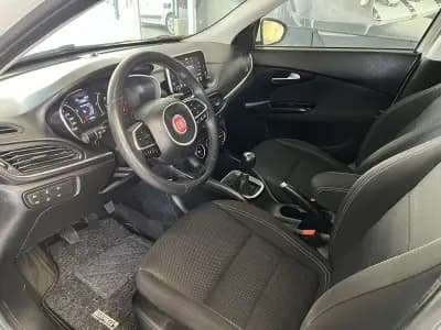 Sell Fiat Tipo Station Wagon 2020 - 10900 EUR, 129509 km - AUTO.MOTO.pt