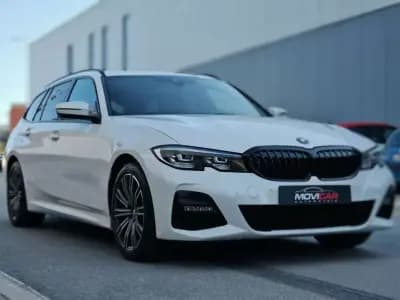 Vendo BMW 330 2021 - 31900 EUR, 156735 km - AUTO.MOTO.pt