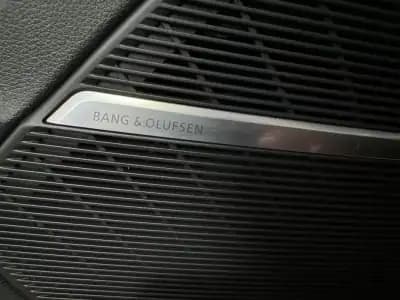 Vendo Audi Q8 2019 - 60000 EUR, 180000 km - AUTO.MOTO.pt