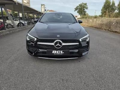 Vendo Mercedes-Benz CLA 180 2020 - 31990 EUR, 97000 km - AUTO.MOTO.pt