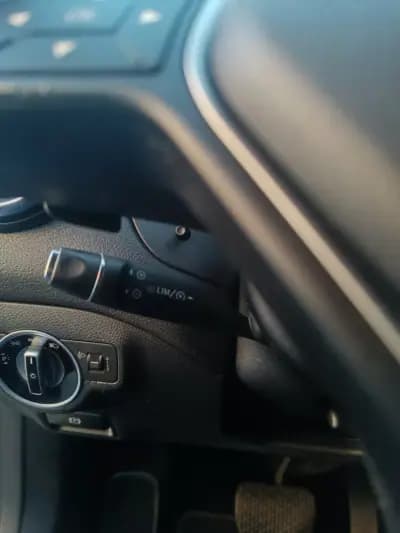 Vendo Mercedes-Benz CLA 200 2013 - 16900 EUR, 165407 km - AUTO.MOTO.pt