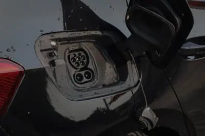 Vendo Volkswagen ID.3 2024 - 29990 EUR, 15120 km - AUTO.MOTO.pt