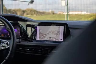 Sell Volkswagen Golf 2021 - 31990 EUR, 149000 km - AUTO.MOTO.pt