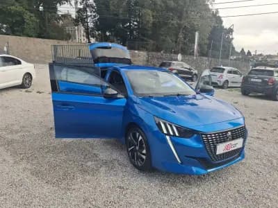 Sell Peugeot 208 2023 - 19990 EUR, 17000 km - AUTO.MOTO.pt