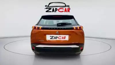 Vendo Peugeot e-2008 2023 - 20990 EUR, 34900 km - AUTO.MOTO.pt