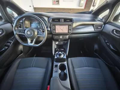 Sell Nissan Leaf 2020 - 21600 EUR, 25600 km - AUTO.MOTO.pt