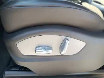 Vendo Porsche Macan 2016 - 47500 EUR, 155000 km - AUTO.MOTO.pt